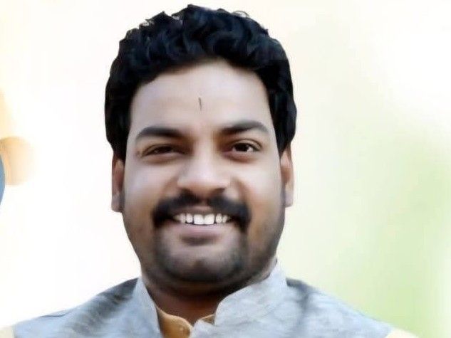 बक्सर सदर अस्पताल ICU में आयुष डॉक्टरों की तैनाती:MBBS डॉक्टरों की कमी, CS बोले- गंभीर इलाज स्पेशलिस्ट ही करेंगे