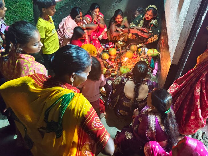 Hartalika Teej Vrat 2026 | Nighwan Panchayat Women Celebrate Teej Puja