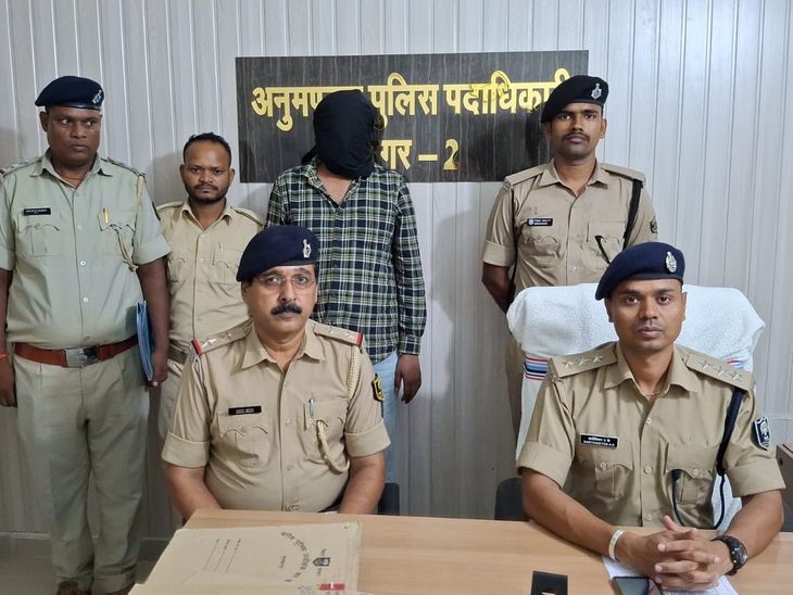 मुजफ्फरपुर में 50 लाख की शराब बरामद, तस्कर धराया:गरहा में ट्रक और 2 कार से मिली थी 5187 लीटर खेप, 5 थानों में दर्ज है 14 केस