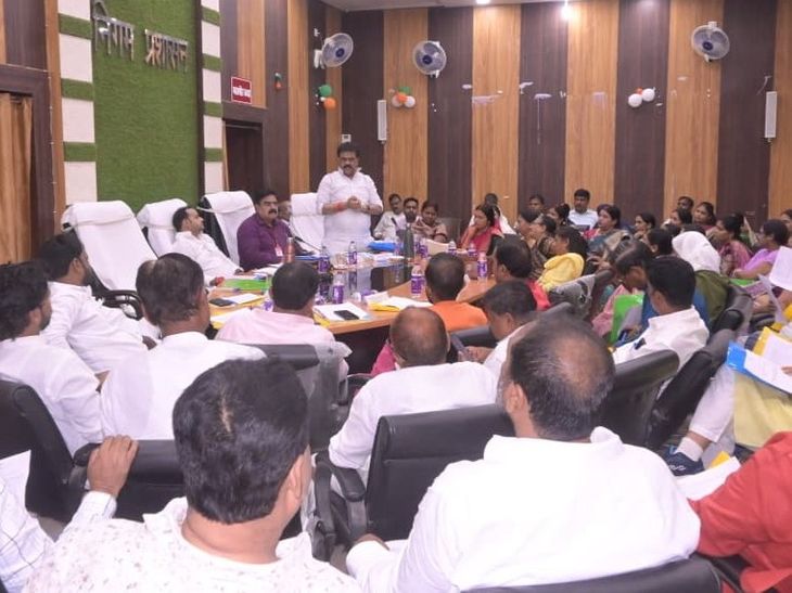 फल्गु में फव्वारे चलेंगे, लेजर शो से दिखेगी धार्मिक विरासत:पितृपक्ष से पहले निगम की खास तैयारी, नगर निगम बोर्ड की बैठक में प्रस्तावों पर सहमति