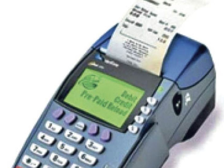 नालंदा में खाद का लाइसेंस मिला पर पीओएस मशीन नहीं:50 से अधिक दुकानों में लटका ताला, बिना मशीन बिक्री पर रोक से कारोबारी बेहाल