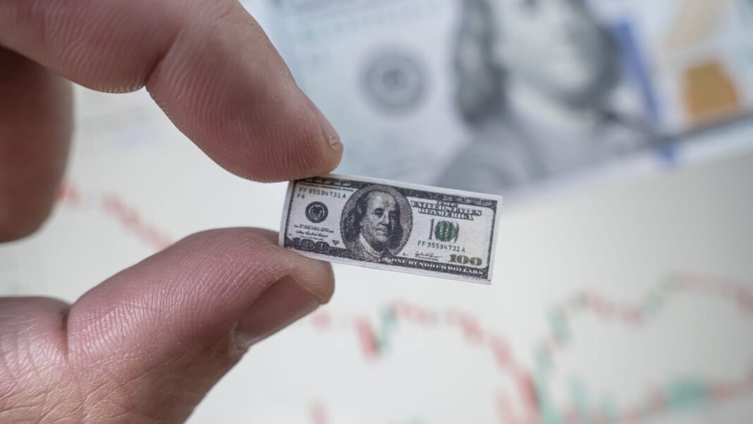 Inflation is outpacing wage growth again, squeezing Americans’ paychecks