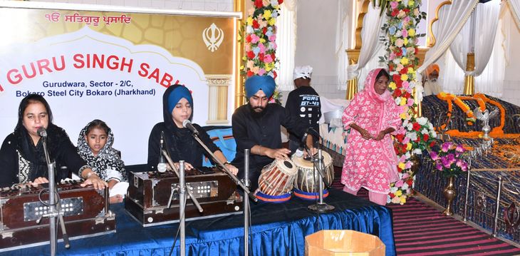 सेक्टर-2 गुरुद्वारा में धूमधाम से मनाया गया गुरु ग्रंथ साहिब का प्रकाश पर्व, हुए निहाल