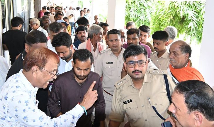 सहजानंद सेवा समाज के मतदान में दो गुटों में हुई झड़प, चुनाव स्थगित, 31 जनवरी तक चुनाव कराने का निर्णय