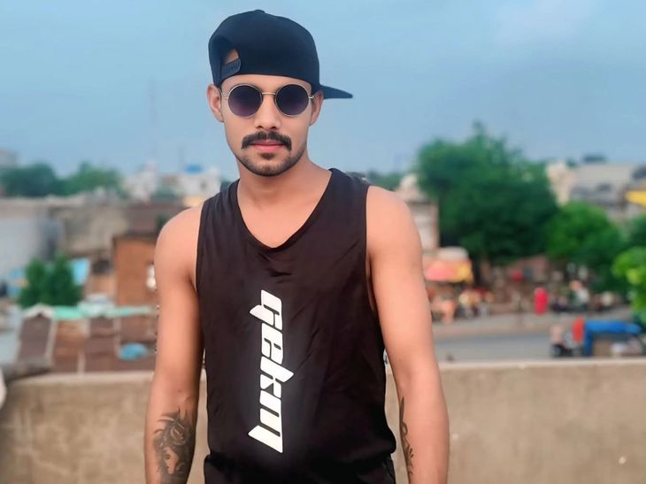गिरिडीह में दो दिन से लापता युवक का मिला शव:नदी किनारे मिली लाश, शरीर पर मिले चोट के निशान; परिजनों ने जताई हत्या की आशंका
