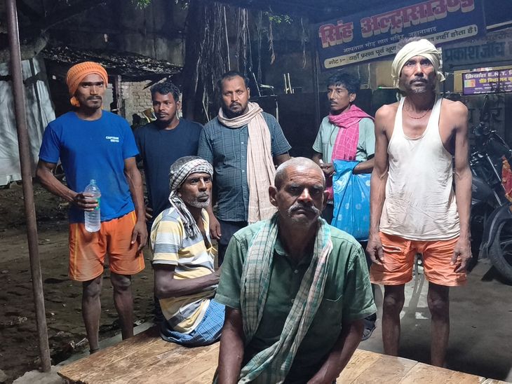 मुर्गांव गांव में करंट लगने से महिला की मौत:खेत में काम करने के दौरान हुआ हादसा, पुलिस मामले की जांच में जुटी