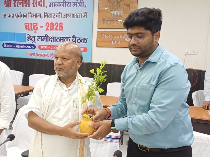 'आपदा पीड़ितों का सरकारी खजाने पर पहला अधिकार':आपदा मंत्री बोले-2 दिन में शौचालय की व्यवस्था करें,गंगा का जलस्तर बढ़ा;प्रशासन अलर्ट