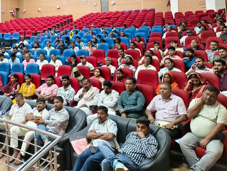 सहरसा में अब 4 डस्टबिन में अलग-अलग रखा जाएगा कचरा:गीला, सूखा, सैनिटरी और स्पेशल केयर; सफाई कर्मियों को दी गई ट्रेनिंग, DM बोले-घर से ही अलग करें