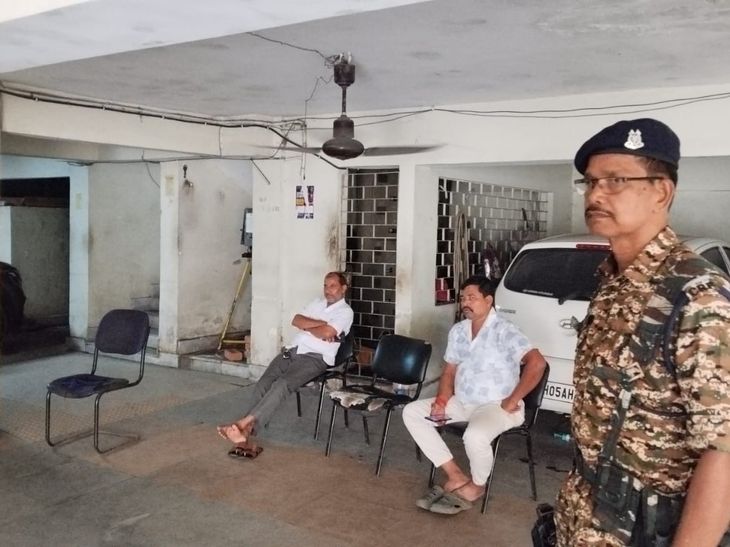 734 करोड़ के GST घोटाले में ED की कार्रवाई:जमशेदपुर के तीन और बंगाल के चार ठिकानों पर छापेमारी, कारोबारी रिकॉर्ड की जांच