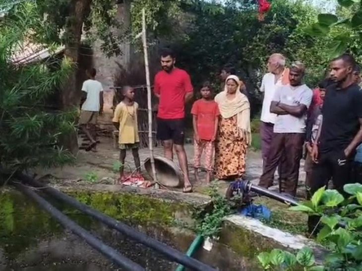 पलामू में गायब नाबालिग लड़की का शव कुएं में मिला:ऑनर किलिंग की आशंका, नावागढ़ में घर के पीछे कुएं से लाश बरामद