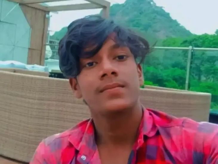 22 घंटे बाद शिवानी नदी से मिला शव:हजारीबाग के ईचाक में NDRF ने बरामद किया, रांची से पहुंची टीम ने चलाया अभियान