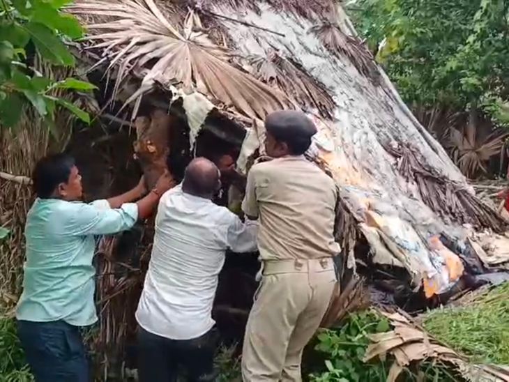 बांका-मंदार पर्वत छेड़खानी केस में प्रशासन का बड़ा एक्शन:सरकारी जमीन से अतिक्रमण हटाया, साइबर थाना ने 'एक्स'-मेटा को भेजा नोटिस
