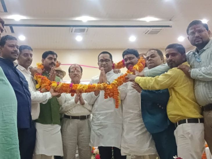 गया में शिक्षक दिवस पर शिक्षक संवाद-सम्मान समारोह:जीवन कुमार बोले- गुणवत्ता वाली शिक्षा से ही बनेगा विकसित बिहार; अगले 3 साल शिक्षा की गुणवत्ता पर फोकस