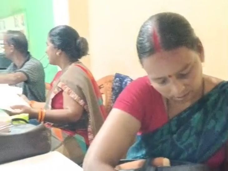Supaul ICDS Bribery Controversy | DM Action Against Supervisor Video