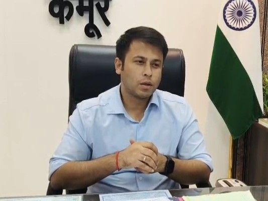 पुरानी योजनाओं का भुगतान रोकने पर हाईकोर्ट सख्त:DM ने BDO, BPRO, पंचायत सचिव और पूर्व मुखिया पर कार्रवाई के दिए निर्देश