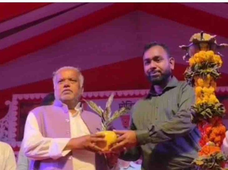बापूधाम महोत्सव में कवियों की प्रस्तुतियों ने बांधा समां:मोतिहारी में महोत्सव का समापन, मंत्री श्रवण कुमार ने सफल आयोजन पर दी बधाई