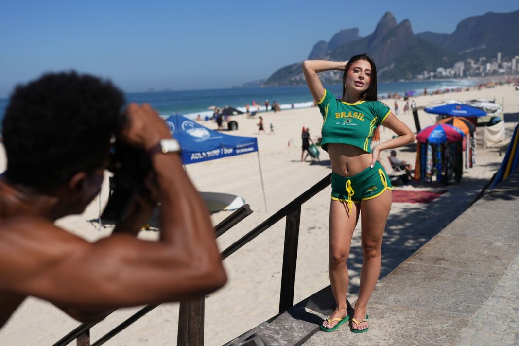 Brazil Social Media 8589 s1440x960.jpg