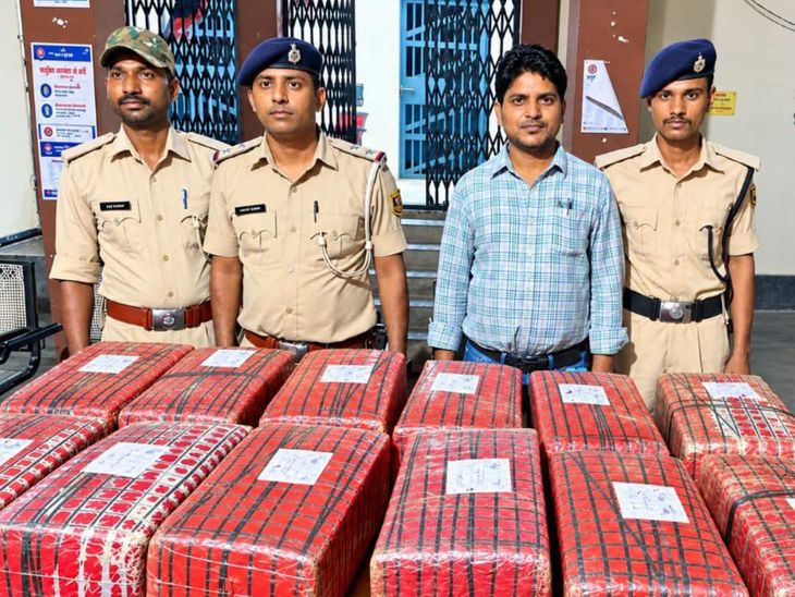 सोनबरसा में आम के बगीचे से 140 किलो गांजा बरामद:पुलिस को चकमा देकर तस्कर भागे, NDPS एक्ट में केस दर्ज