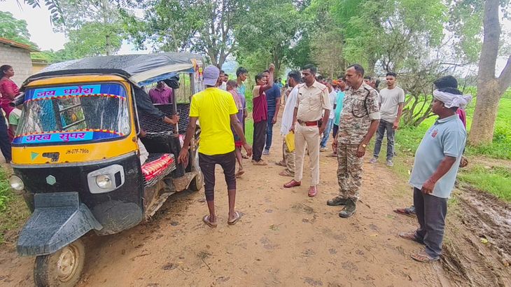 फोरी अम्बाटोली में पत्नी ने लाठी से पीट-पीट कर पति की हत्या की