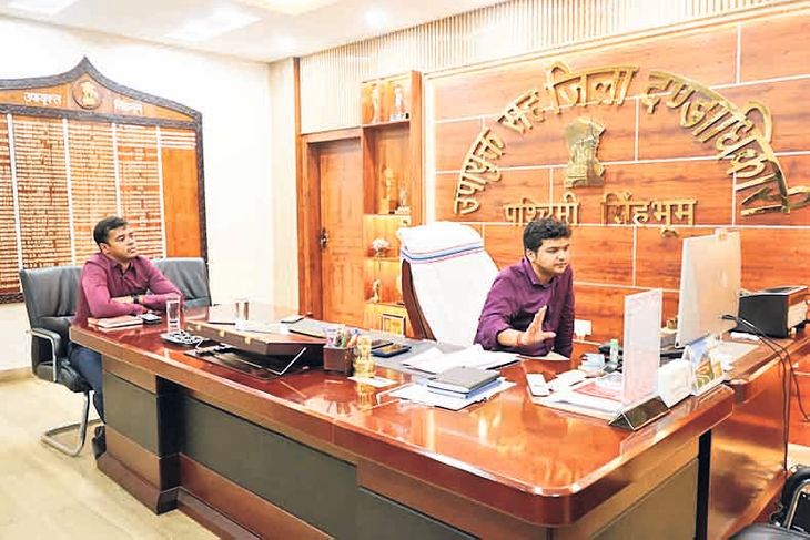 पश्चिमी सिंहभूम में इन्फ्लुएंजा और स्वाइन फ्लू को लेकर उपायुक्त की अध्यक्षता में हाई-लेवल की वर्चुअल बैठक, जिला प्रशासन सजग