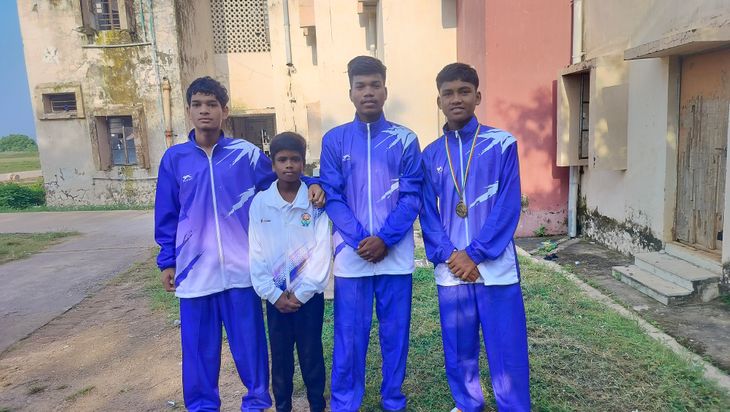 नवोदय वि. सिजुलता के 3 खिलाड़ी राष्ट्रीय स्तर की फुटबॉल प्रतियोगिता में थे शामिल