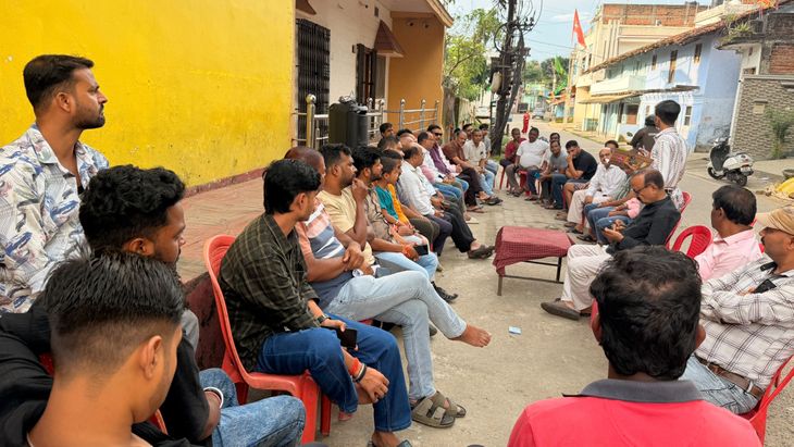 तेतरतर दुर्गा पूजा समिति की बैठक मिथलेश वर्मा बनाए गए अध्यक्ष