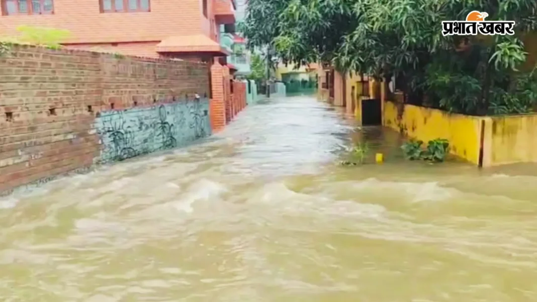 लगातार बारिश से डूबा बोलपुर शहर, उदयनपल्ली समेत कई वार्डों में बाढ़ जैसे हालात
