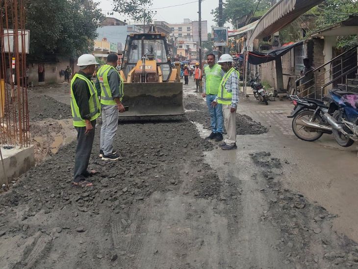 Gaya Pitrapaksha Mela 2026 | DM Shashank Shubhankar Inspects Road Repairs