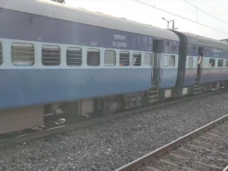 धनबाद-किऊल रेलखंड पर मेगा ब्लॉक, कई ट्रेनें रद्द:21 से 4 अक्टूबर तक परिचालन प्रभावित, बोकारो से गुजरने वाली कई ट्रेनें डायवर्ट