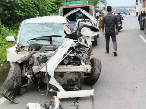 धनबाद में तेज रफ्तार स्विफ्ट ने 2 ड्राइवरों को कुचला:सड़क किनारे चाय पीने उतरे थे दोनों ड्राइवर, दोनों की मौके पर मौत