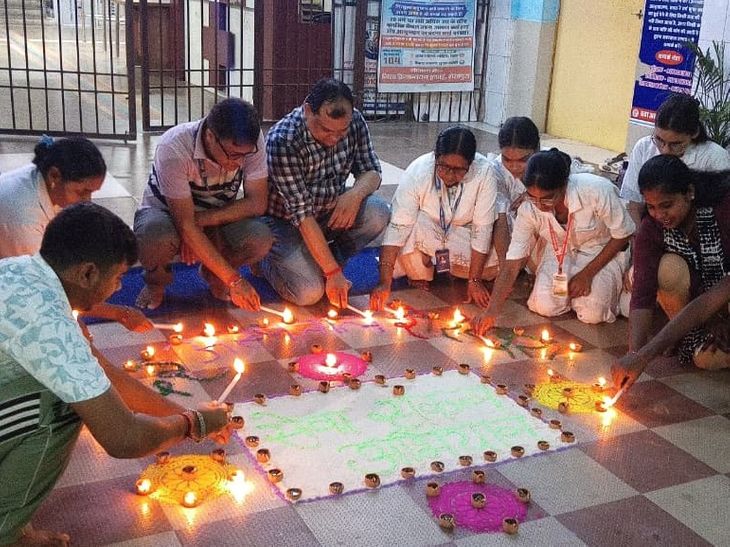 शेखपुरा सदर अस्पताल में 201 दीप जलाए:मरीजों की सेवा-संवेदना का लिया संकल्प; 31 मार्च 2027 तक चलेगा अभियान