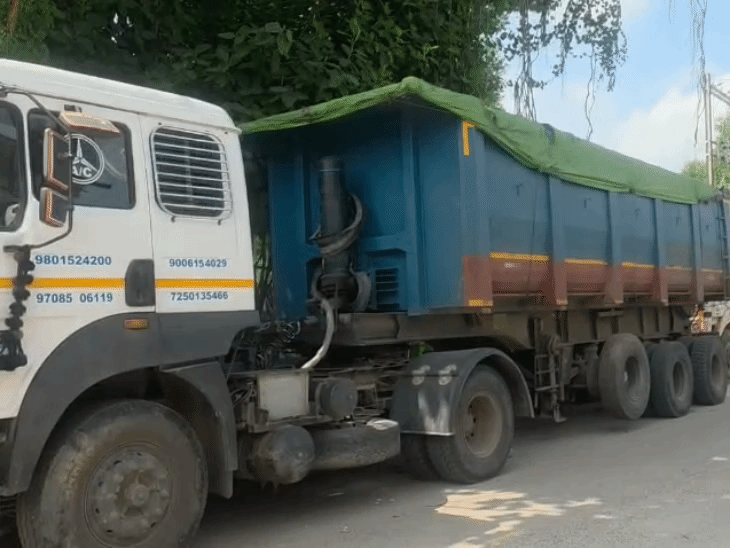 औरंगाबाद में बिहार-झारखंड बॉर्डर पर कोयल का अवैध कारोबार:खनन विभाग की टीम ने 5 हाइवा को किया जब्त, नहीं दे पाए वैध कागज