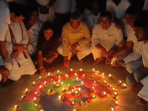 तेजस्वी के बयान पर संतोष सुमन का पलटवार:बोले- लोकतंत्र में बोलने का अधिकार, पर PM के जन्मदिन पर दीप जलाने से तकलीफ क्यों?