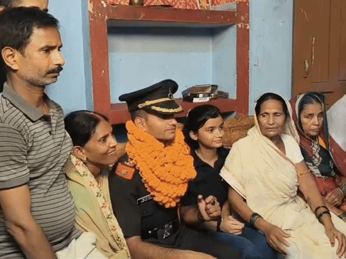 नालंदा के अमृत राजकुमार बने सेना में लेफ्टिनेंट:चीन सीमा पर संभालेंगे मोर्चा, सातवें प्रयास में सीडीएस क्रैक; 4 सिख लाइट इन्फेंट्री रेजिमेंट में हुए शामिल
