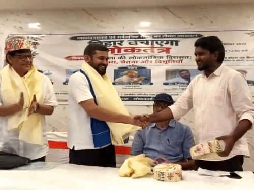 दरभंगा में 'बिहार बचाएगा लोकतंत्र' कार्यक्रम:कन्हैया बोले- बिहार लोकतंत्र की जननी है, समाज में सभी के लिए समान भाव और सम्मान जरूरी