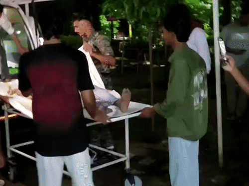 औरंगाबाद में देर रात घर में लगी आग:फूफा-भतीजी की मौत, किशोरी की हालत गंभीर; बेटे से चल रहा था विवाद