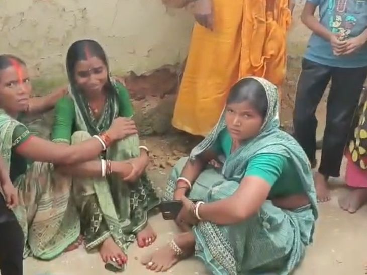 कोडरमा में साधु बनकर ठगों ने मंगलसूत्र और नकदी लूटी:हाथ में मिट्टी देते ही मंगलसूत्र गायब, 50 हजार रुपए भी छीने; पुलिस जांच में जुटी