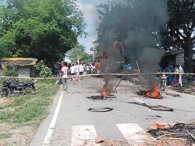 सीतामढ़ी में अज्ञात गाड़ी ने युवक को रौंदा, मौत:भाई के साले को छोड़ने निकला था, नाराज लोगों ने सड़क जाम किया