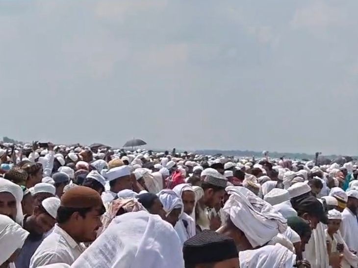 पूर्व मंत्री अब्दुल जलील राजकीय सम्मान के साथ सुपुर्द-ए-खाख:पैतृक आवास पर पुलिस जवानों ने दी सलामी, कांग्रेस प्रदेश अध्यक्ष सहित कई दिग्गज पहुंचे