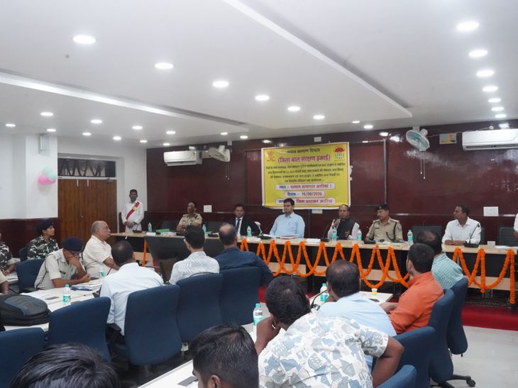 DM बोले-'बच्चों की सुरक्षा में लापरवाही नहीं, त्वरित कार्रवाई हो':पॉक्सो, बाल तस्करी और बाल विवाह की रोकथाम को दिया प्रशिक्षण