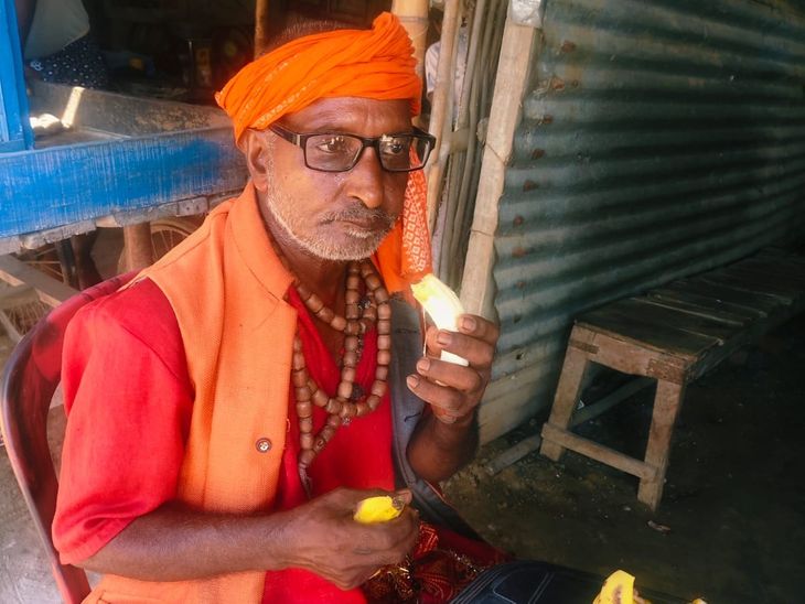 फरार डकैत साधु बनकर नेपाल में काट रहा था जिंदगी:25 साल बाद पुलिस ने दबोचा, गुप्त सूचना के आधार पर कार्रवाई