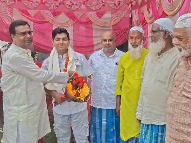 Bettiah News | Sohail Alam Cracks NEET In First Attempt Honored