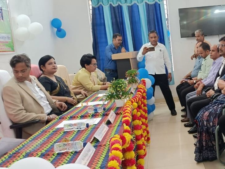 औरंगाबाद लोक अदालत में 2,594 मामलों का निपटारा:करीब 3 करोड़ का समझौता; 50 रुपए के विवाद से लेकर 10 साल पुराने भाई-भाई के केस सुलझे