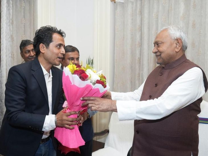 औरंगाबाद के दीपक को इसरो में मिली बड़ी जिम्मेदारी:मानव अंतरिक्ष उड़ान यांत्रिकी प्रभाग के बने प्रमुख, ग्रामीण परिवेश से निकलकर बनाई राष्ट्रीय पहचान