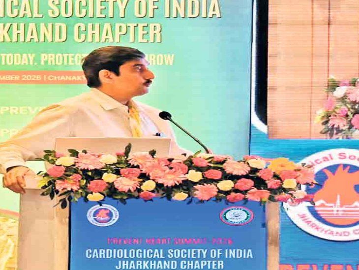 कार्डियोलॉजिस्ट डॉ. निशांत त्रिपाठी बोले:रात में 1-2 घंटे रील्स देखने की आदत से युवाओं में बढ़ रहा हार्ट अटैक का खतरा