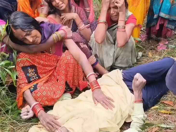 बिरनी में लापता युवक की लाश जंगल में मिली:बुधवार सुबह घर से निकला था, घर से एक किलोमीटर दूर ढभिया जंगल से शव बरामद