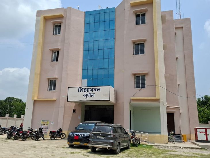 सुपौल के स्कूल में ₹20.91 लाख खर्च का हिसाब नहीं:2 महीने बाद भी कार्रवाई नहीं: जांच में बिल-विपत्र और निर्माण कार्यों के साक्ष्य नहीं मिले
