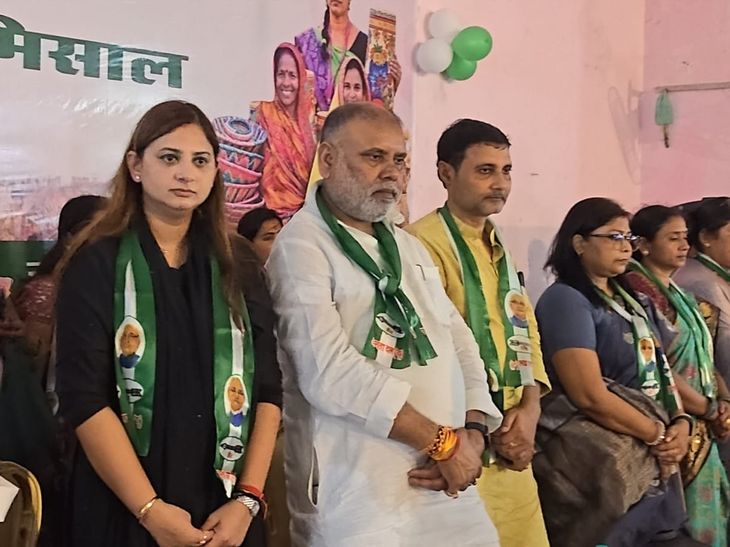 कोमल सिंह बोलीं-पहले ₹10 भी पुरुषों से मांगना पड़ता था:सीतामढ़ी में जीविका से महिलाएं आत्मनिर्भर हुईं, स्वरोजगार से दूसरों को भी रोजगार दे रहीं
