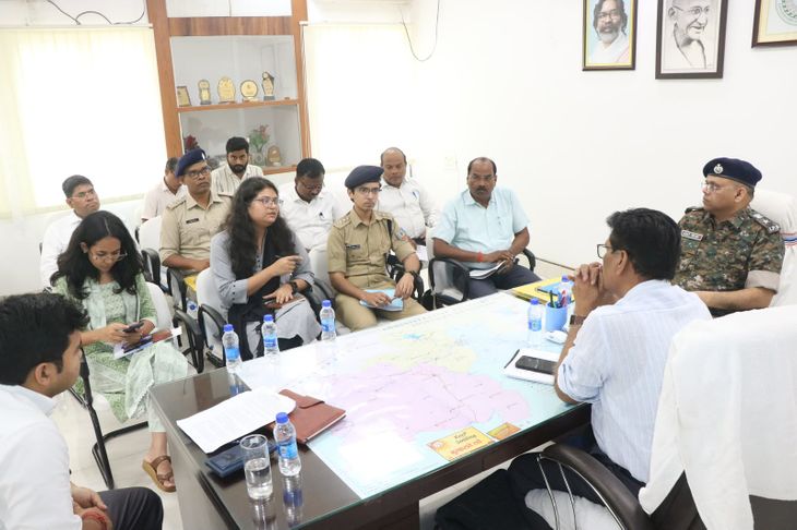 पूजा समितियों को पंडालों में सीसीटीवी लगाना होगा अनिवार्य : रविरंजन कुमार