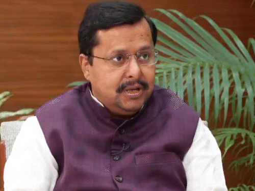 MLC चुनाव के बीच पटना पहुंचेंगे BJP अध्यक्ष नितिन नवीन:8 सीटों की रणनीति पर होगा मंथन, पटना स्नातक सीट बनी NDA के लिए चुनौती